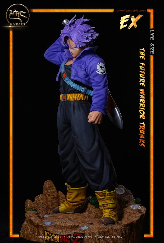Dragon Ball Z Trunks Statue Taille Réelle MRC