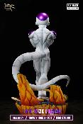 Dragon Ball Freezer Statue Taille Réelle 1/1 MRC