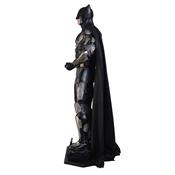 Justice League Batman Tactical Life-Size Statue Oxmox Muckle