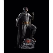 Batman vs Superman - Batman Life-Size Statue Oxmox Muckle