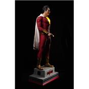 Shazam Statue Taille Réelle Muckle
