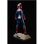 Captain Marvel Life-Size Statue Muckle