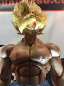 Dragon Ball Z Son Goku Statue Taille Réelle MRC