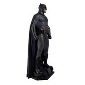 Justice League Batman Life-Size Statue Oxmox Muckle