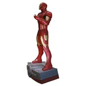 Iron Man Life-Size Statue Oxmox Muckle