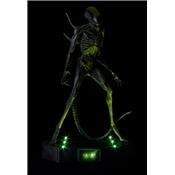 Alien Covenant Life-Size Statue Muckle