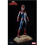 Captain Marvel Life-Size Statue Muckle