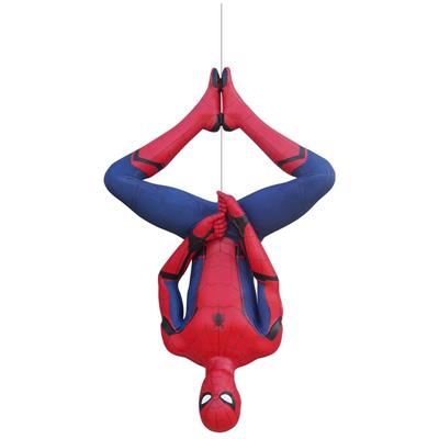 Spider-Man Homecoming Life-Size Statue Hanging Version Oxmox Muckle