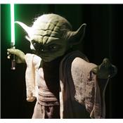 Star Wars Yoda Monument Life-Size Statue Gentle Giant