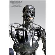 Terminator 2 T-800 Endoskeleton Statue Taille Réelle Sideshow (Version Combat)