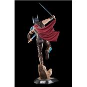 Thor Ragnarok Life-Size Statue Oxmox Muckle